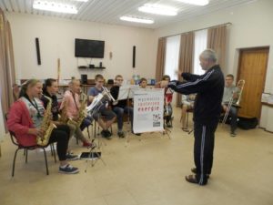 Ob&oacute;z szkoleniowo-wypoczynkowy