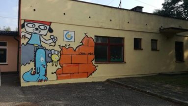 mural stworzony przez młodych mieszkańców Pogwizdowa