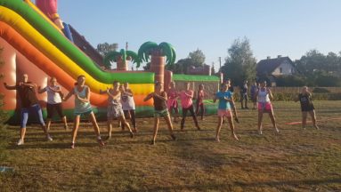 Piknik rodzinny z artakcjami