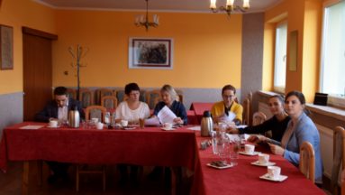 Warsztaty dziennikarskie w ramach projektu "Wieści gminne - co w trawie piszczy"