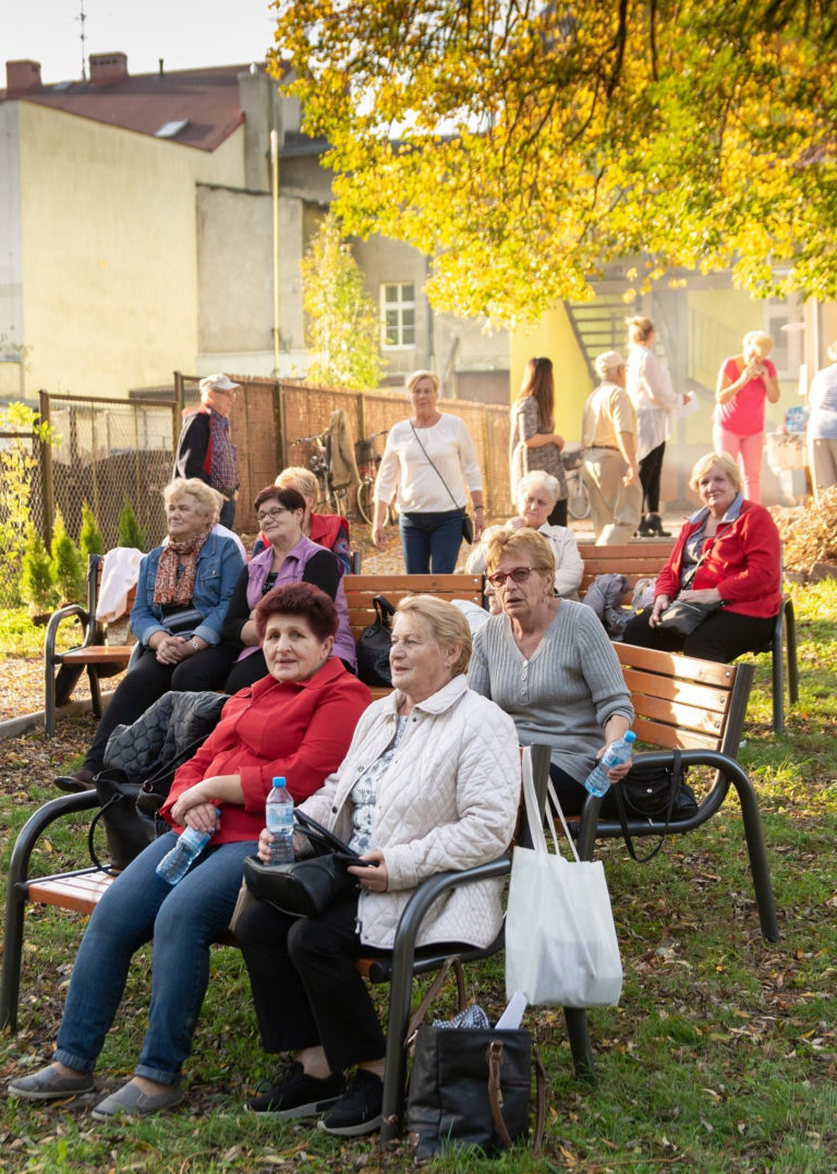 Sianowski ogród pokoleń