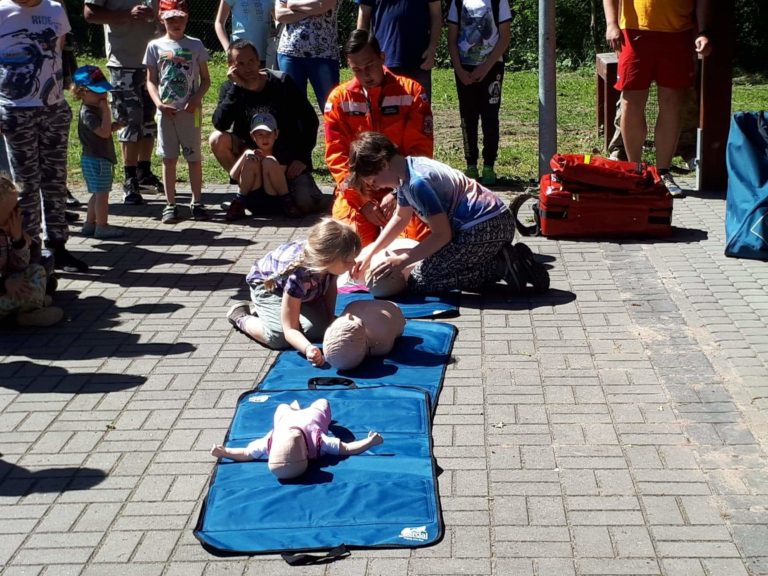 Pierwsza pomoc ratuje życie. Nie bądź obojętny!