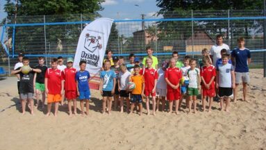 Zajęcia siatkówki plażowej