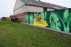 mural, pszcz&oacute;łka Maja, Gucio